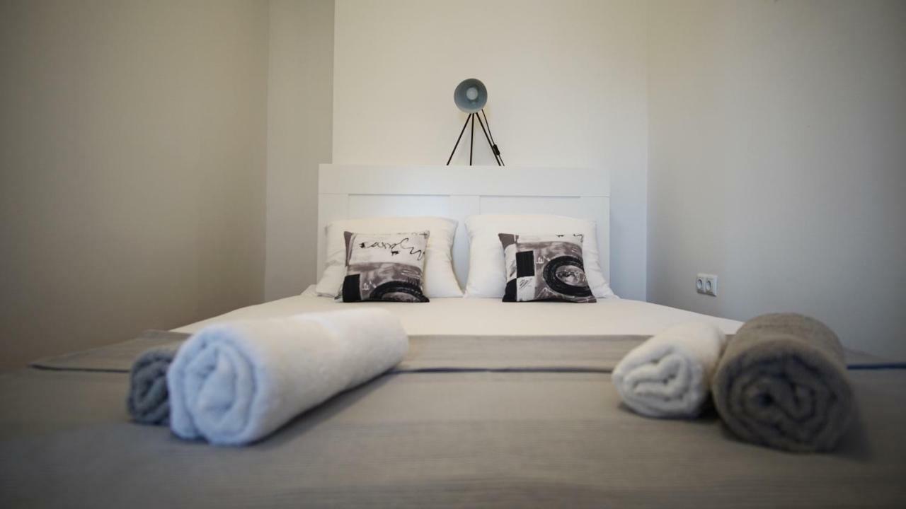 Apartmani Laura Trogir Bagian luar foto