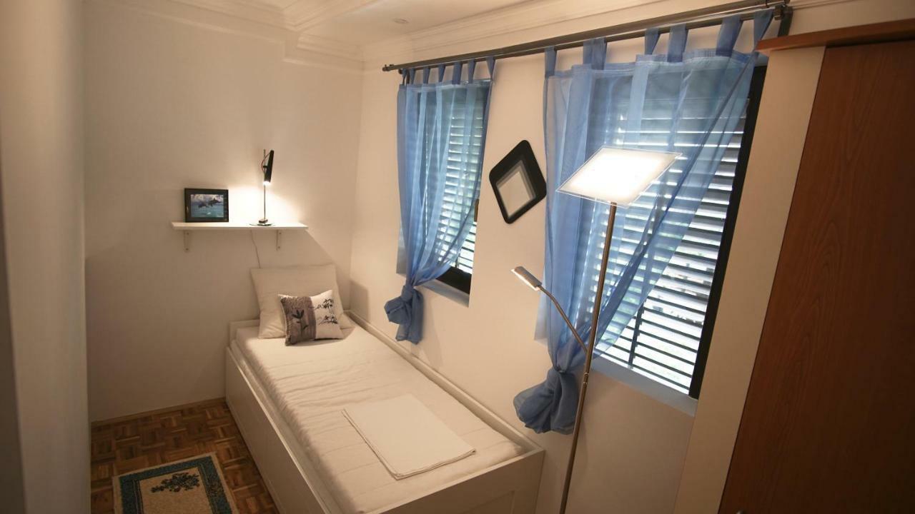 Apartmani Laura Trogir Bagian luar foto