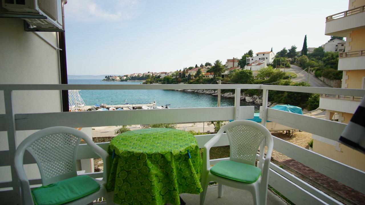 Apartmani Laura Trogir Bagian luar foto